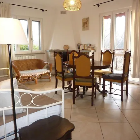 Sunset On Maggiore 2 Garages Appartamento *