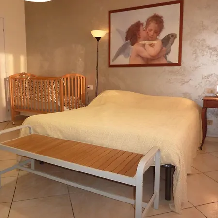 Sunset On Maggiore 2 Garages Appartamento